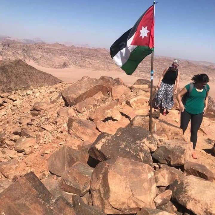 Wadi Rum Desert Heart Camp Exteriör bild